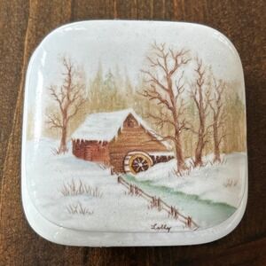Vintage Hand‎ Painted Porcelain Decorative Piece Cabin Snow Winter Trinket 1980